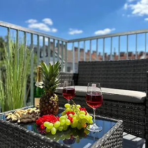  Apartment New With Spacious Balcony 18