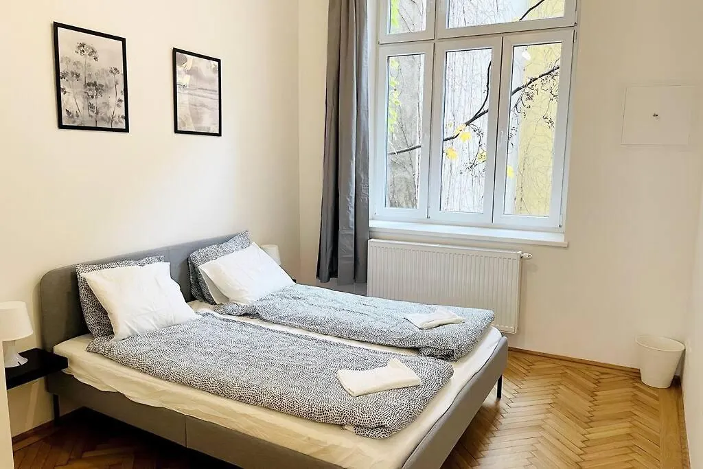 City-Center-Apartment Hip Area, Big & New Вена