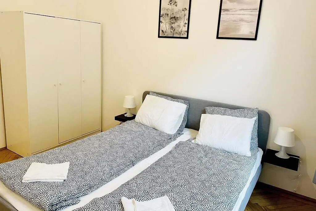 City-Center-Apartment Hip Area, Big & New Вена Австрия